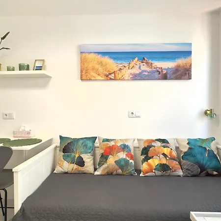 Apartamento Estudio “The Mirror” Torrevieja Exterior foto