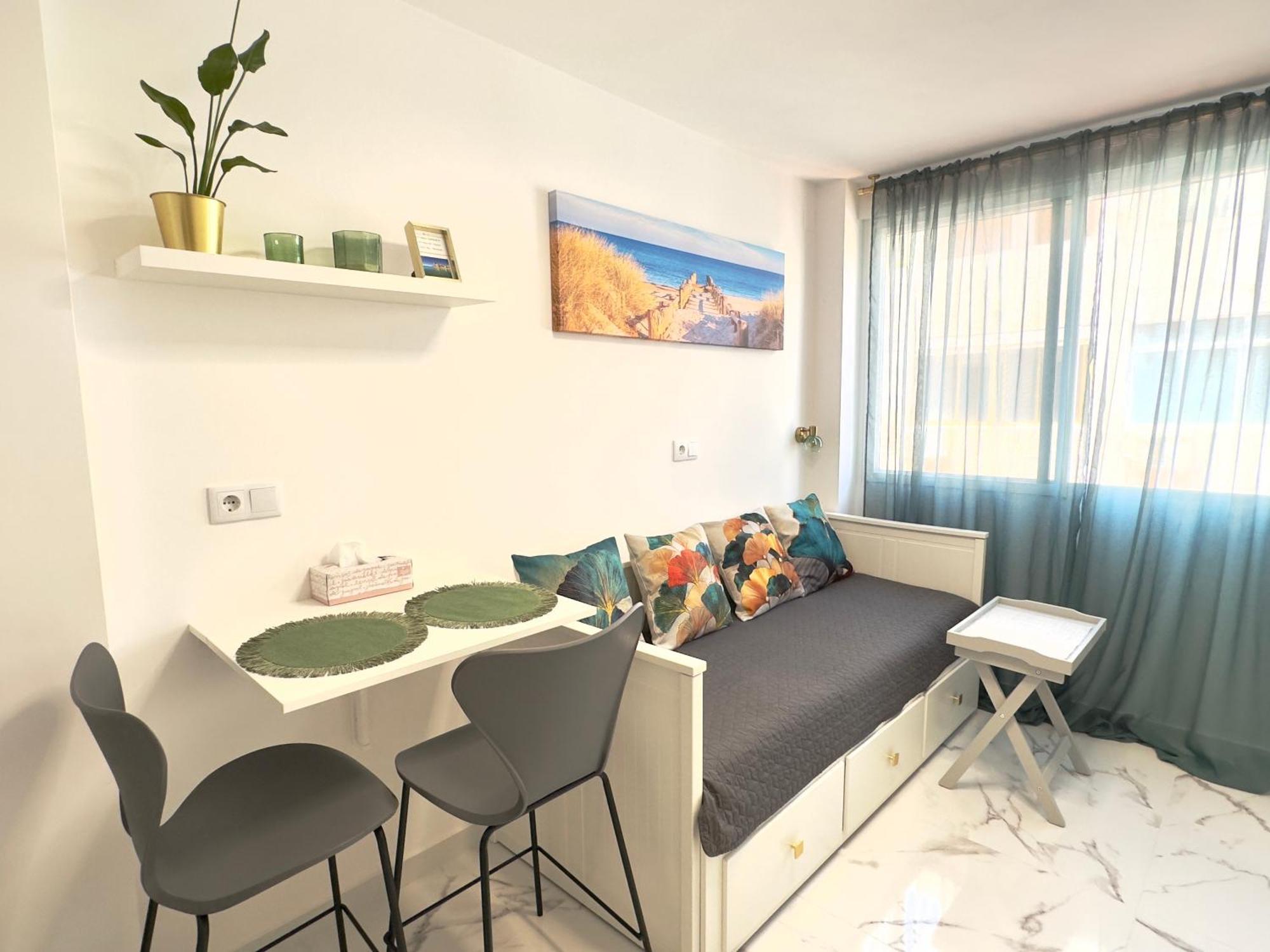 Estudio “the Mirror” Apartment Torrevieja